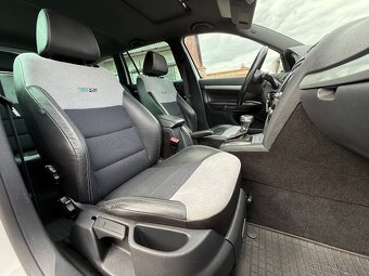 Škoda Octavia II RS 2.0tdi (125kw-CEGA) DSG-NAVI-TAŽNÉ-18”- - 10