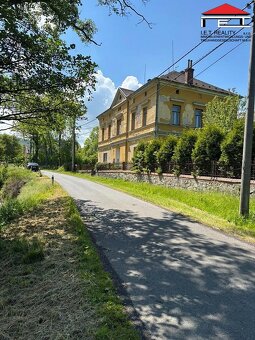 Prodej rodinného domu, 750 m2 s velkou zahradou - Javorník - - 10