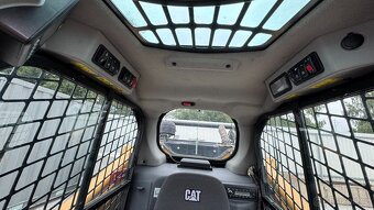 Na prodej: Kompaktní pásový nakladač Cat 299D3 XE (2021) - 10