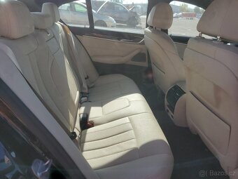 BMW 530xi 2021 - 10