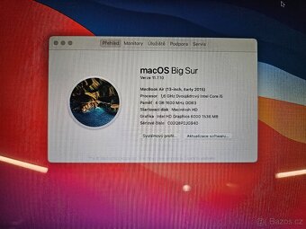 MacBook Air 13'' 2015 / i5 / 4GB / 128GB SSD - 10