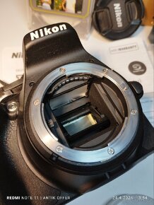 Nikon D 5600 , objektiv Nikon 18-55 mm DX -VR - 10