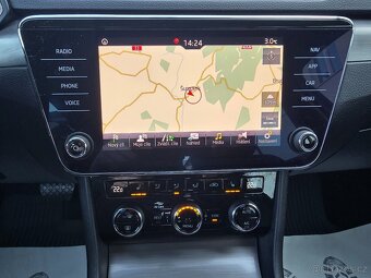 SUPERB 3 DSG 2,0TDI 110kW STYLE LED NAVI KAMERA ACC ČR -DPH - 10