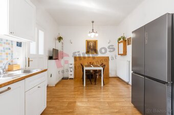 Prodej krásného bytu, 155 m2, v ul. Zlatnická- Praha Nové Mě - 10