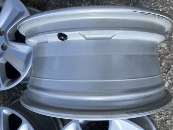 ALUDISKY DACIA DUSTER 16" 5X114,3 ET50 original - 10