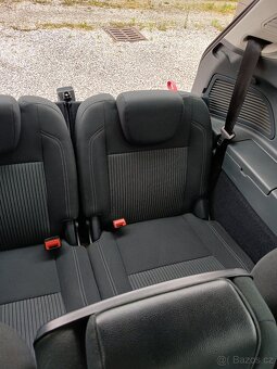 Ford grand C-max 2015 7 míst - 10