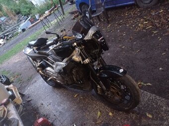 Aprilia RSV 1000 tuono 2007 - 10