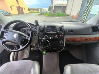 VW Multivan T5 - 10