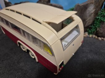 Prodám model Karavanu 1:18 Hénon 1965 - 10