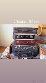 Výprodej domu - linky, gauče, stoly, postele - 10