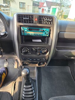 Suzuki Jimny 1.3 16v 4x4 62kw - 10
