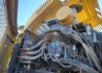 2012 drtič čelist 250-270t/h mobil AtlasCopco PC2 PowerC 40t - 10