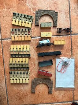 TT - mašinky, koleje, doplňky - 10