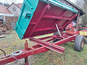 Vlek, přívěs, třístranný sklápěč - 10
