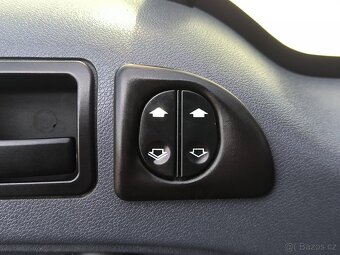 Ford Transit Connect 1.8 TDCi , 55 kW nafta, 2012 - 10