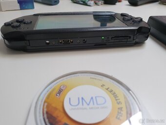 SONY PSP E-1004 CFW 6.61+2GB karta+fifa street 2+hry - 10
