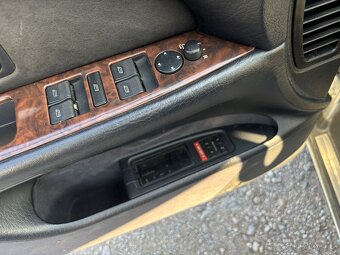 AUDI A8 D2 4.2 v8 MPi 220 kw - LPG - 10