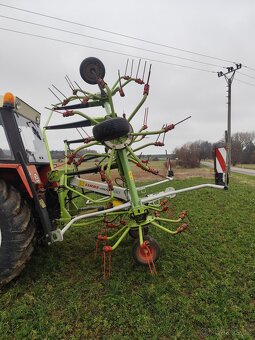 Obraceč píce Claas VOLTO 800 - 10