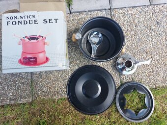 Retro Thun sada 6 ks šálků s podšálky + hrneček zdarma - 10