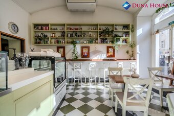 Nabízíme přenechání pronájmu zavedené kavárny/bistra, Praha - 10