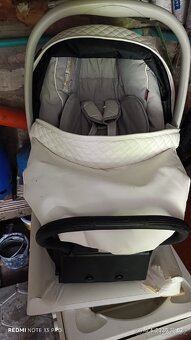 Krasny kocarek Bebecar,vajicko isofix - 10