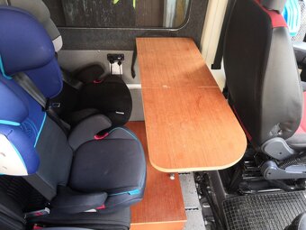 Obytné Ducato, 4 mista, podlahove topeni, měchy, tempomatem - 10