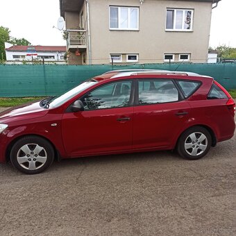 KIA CEED - 10
