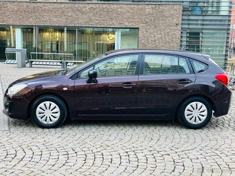 Subaru Impreza 1.6i BENZÍN 4x4 MANUÁL SERVISKA - 10