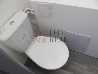 Pronájem bytu 1+kk 39m²+ 2 lodžie, sklep a komora - 10