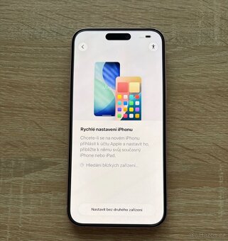 Apple iPhone 15 Plus 128GB růžová - 10