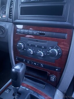 Jeep 5,7 hemi - 10