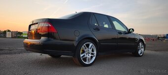 Saab 9-5 2.0T Hirsch (210PS),alu18/kůže/sport.výfuk,nová STK - 10