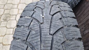 Komplet zimní sada MB Sprinter / VW LT 95-06 225/70 R15C - 10