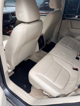 VW Touareg - 10
