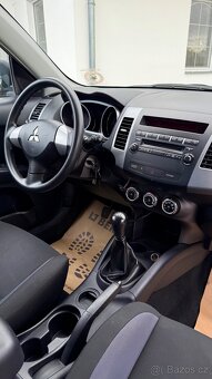 MITSUBISHI OUTLANDER 2.0i MIVETEC 108kw - 10