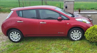 Leaf, ČR, 120km dojezd, po 2maj., 24kW. - 10