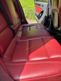 Audi A4 B8 2.0tdi 105 kw - 10