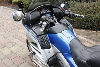 Na dovoz Honda Goldwing GL 1800 - 10