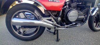 Honda vf 750s Sabre Youngtimer - 10