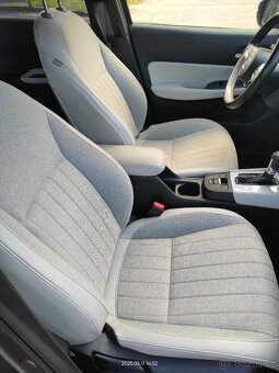 Zánovní Honda Jazz Hybrid, ČR, záruka - 10