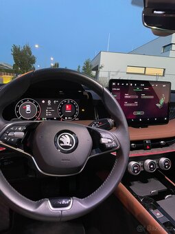 Škoda Superb 1.5TSI 110kW DSG Laurin & Klement - 10
