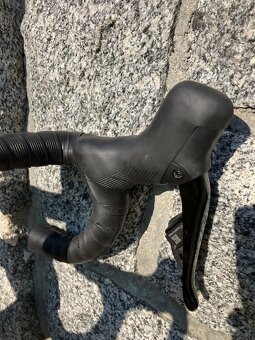 Nové kolo - 77.999 Kč vzorek HELIOS A7X - UCI, 105Di2 - 10