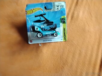 Hot Wheels 7 - 10