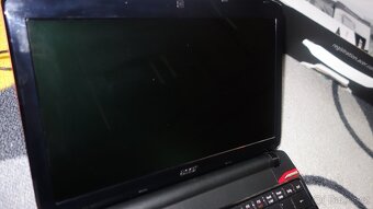 Ferrari Acer one - 200 》 komplet balenie 》laptop 》 notebook - 10