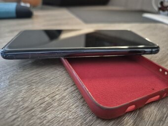 Samsung Galaxy S10e - 10