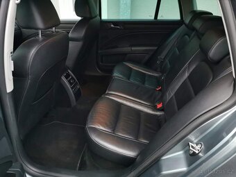 Škoda Superb 2.0 TDI kombi DSG bez koroze - 10