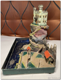 VZÁCNÝ NÁLEZ Skála a horská scéna Graner s fontánou a ostr - 10