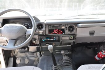 Toyota HZJ 76 Land Cruiser - NOVÉ AUTO - 14 km - 4.2 Diesel - 10