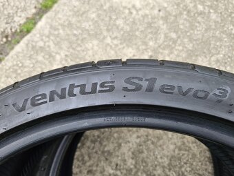 255/35ZR21 (98Y) Hankook Ventus S1 evo3 6mm 2ks - 10
