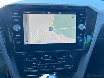 VW Passat 1,5 TSi Business Variant,2023,78 500 km - 10